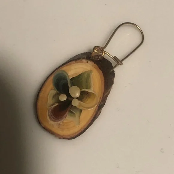 Handmade Wood Slice Floral Drop Earrings - Picture 4 of 7